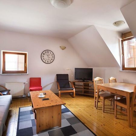 Spacious 2-Bedroom Apartment Zabjak With Ac Tour As Ljubljana Luaran gambar
